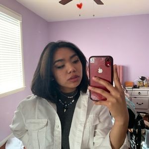 Meet your Posher, Natalie